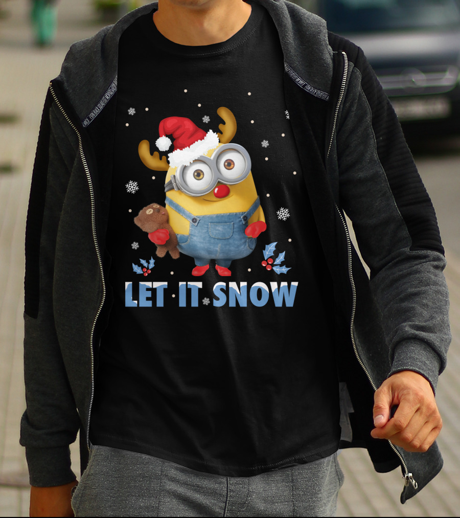 Let It Snow Xmas Minions Despicable Me Santa Hat Reindeer Antlers Toy T-Shirt