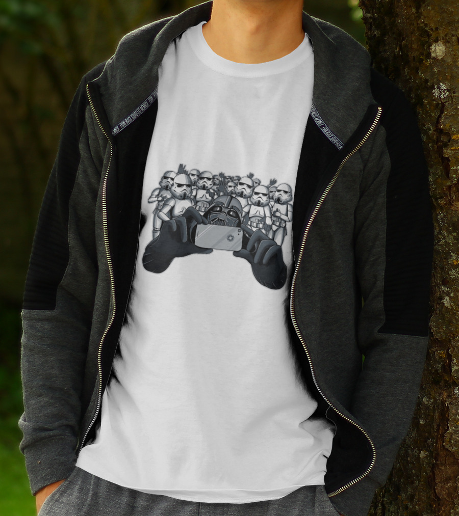 Selfie With Stormtroopers Darth Vader Star Wars Scene T-Shirt