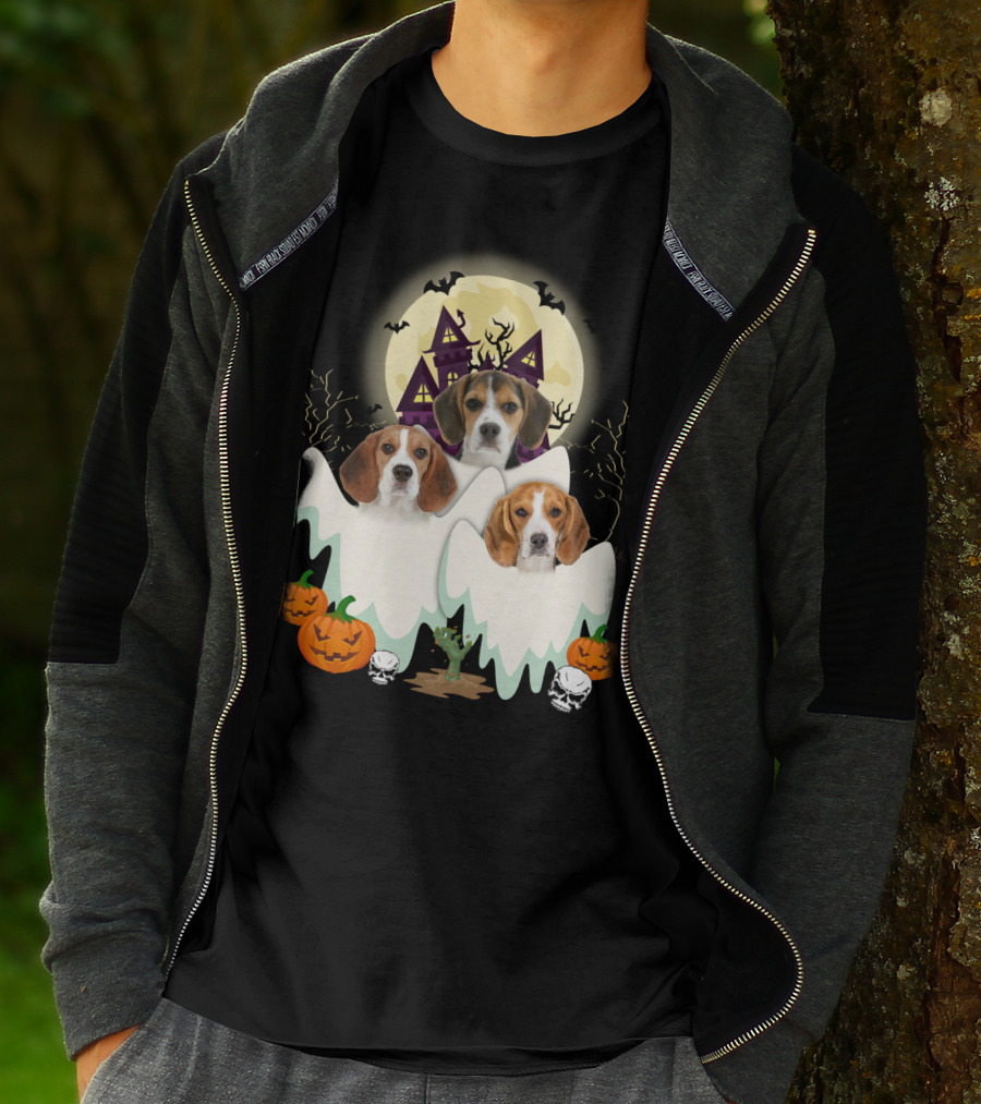 Beagle Halloween Ghosts Haunted House Pumpkins Bats Moon T-Shirt
