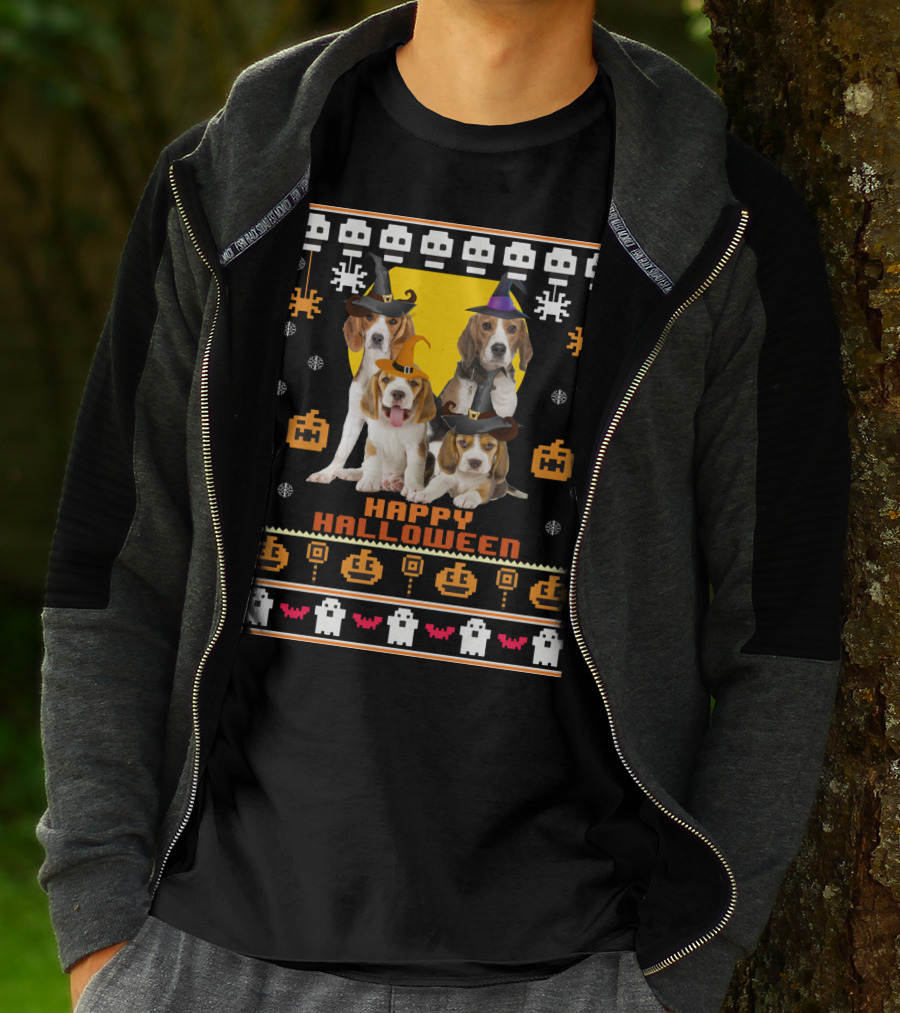 Beagle Happy Halloween Witch Hats And Pixelated Ghosts T-Shirt