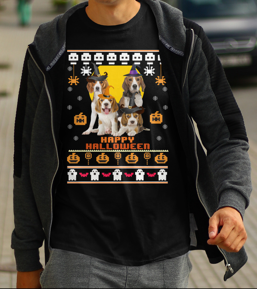 Beagle Happy Halloween Witch Hats And Pixelated Ghosts T-Shirt