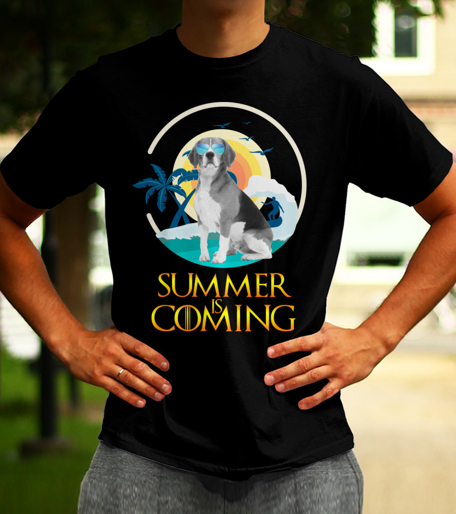 Summer Is Coming Beagle Sunglasses Beach Scene T-Shirt