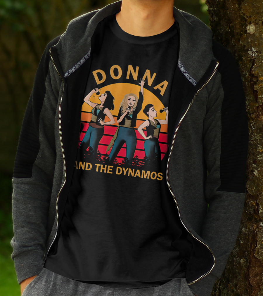 Donna And The Dynamos Sunset Singing Trio T-Shirt