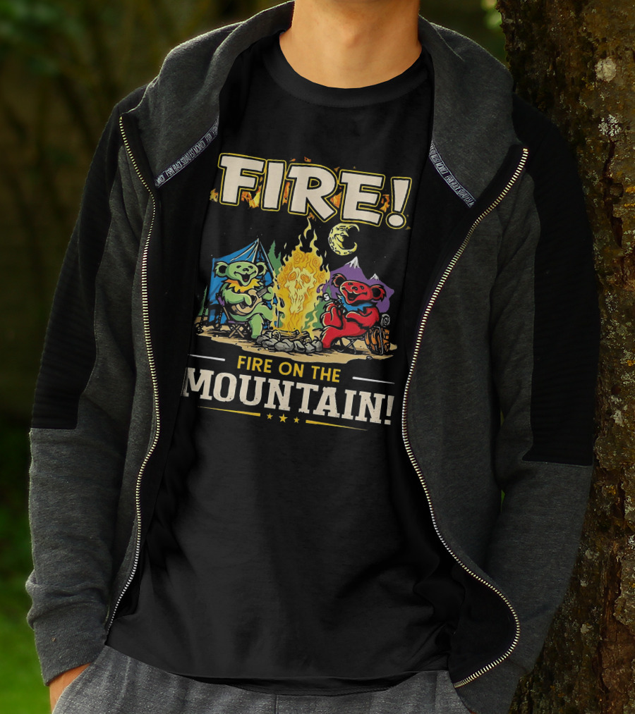 Grateful Dead Fire On The Mountain Camping Bears Campfire Scene T-Shirt