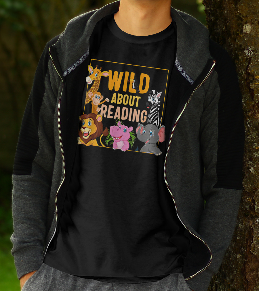 Wild About Reading Cute Zoo Animals Students Books Lover T-Shirt