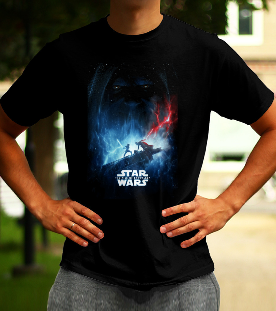 Star Wars The Rise Of Skywalker Epic Duel With Red And Blue Lightsabers T-Shirt