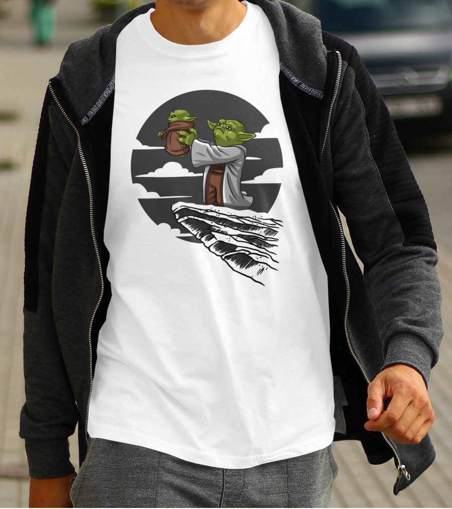 Mandalorian Star Wars Baby Yoda Kawaii Rafiki Moment T-Shirt