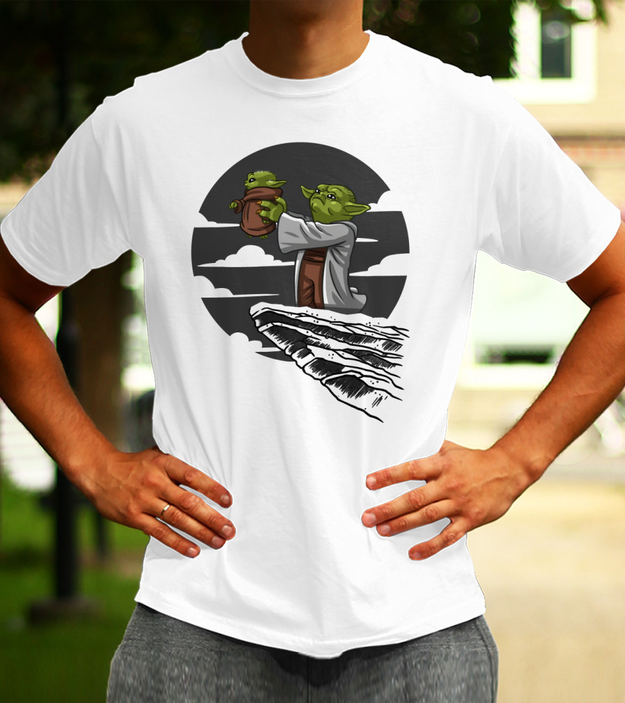 Mandalorian Star Wars Baby Yoda Kawaii Rafiki Moment T-Shirt