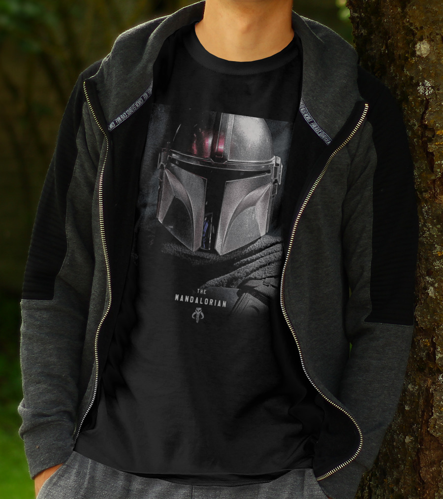 The Mandalorian Shiny Mysterious Star Wars Helmet T-Shirt