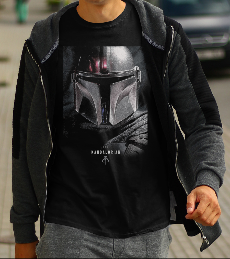 The Mandalorian Shiny Mysterious Star Wars Helmet T-Shirt