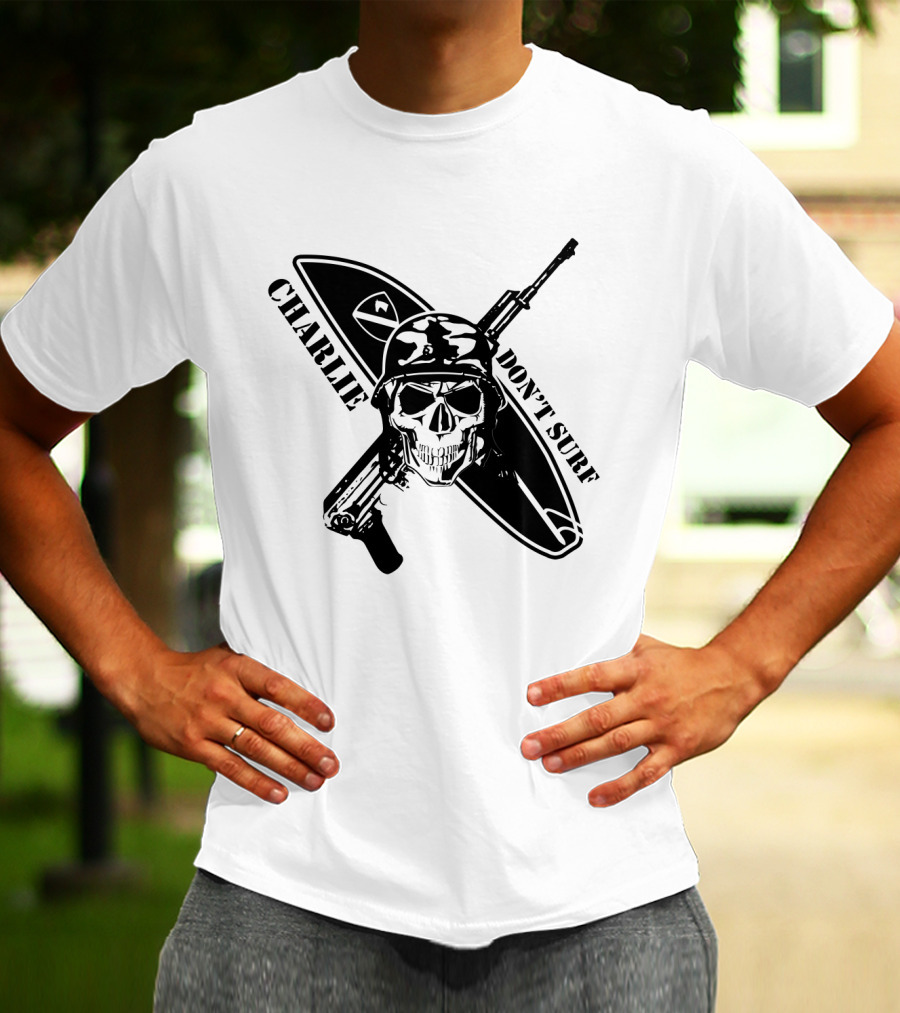 Apocalypse Now Charlie Don't Surf Skull Soldier Surfboard Rifle T-Shirt