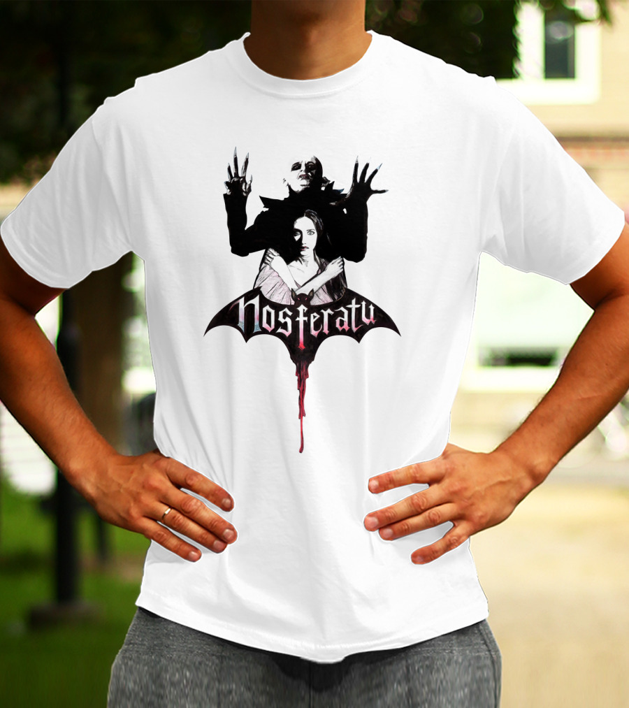 Nosferatu Vampyre Gothic Horror Illustration With Vampire And Woman T-Shirt