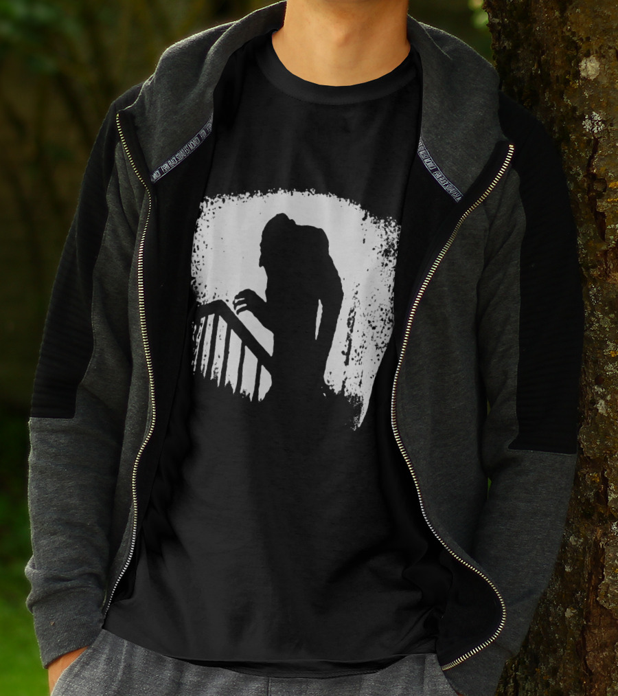 Nosferatu Vintage Horror Silhouette Icon Classic T-Shirt