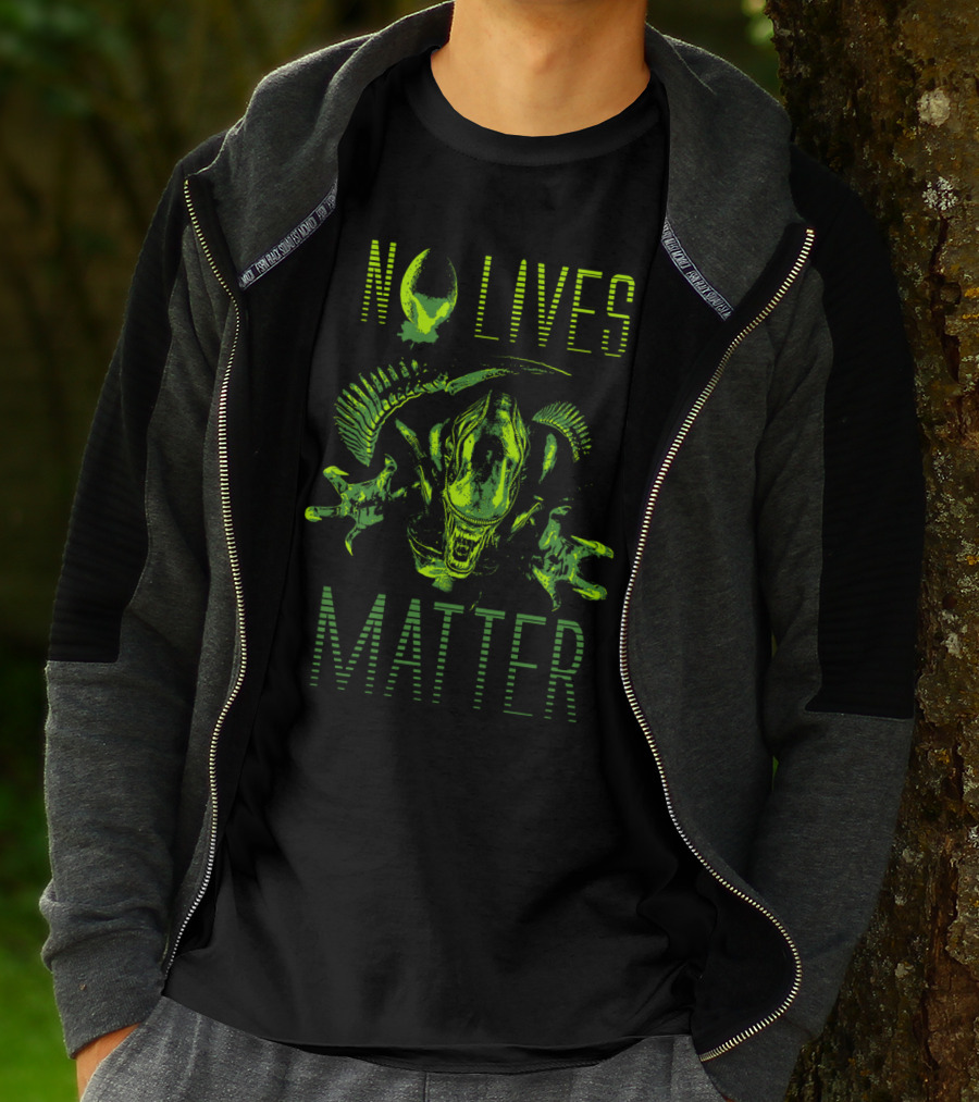No Lives Matter Alien Solid Alien Xenomorph T-Shirt