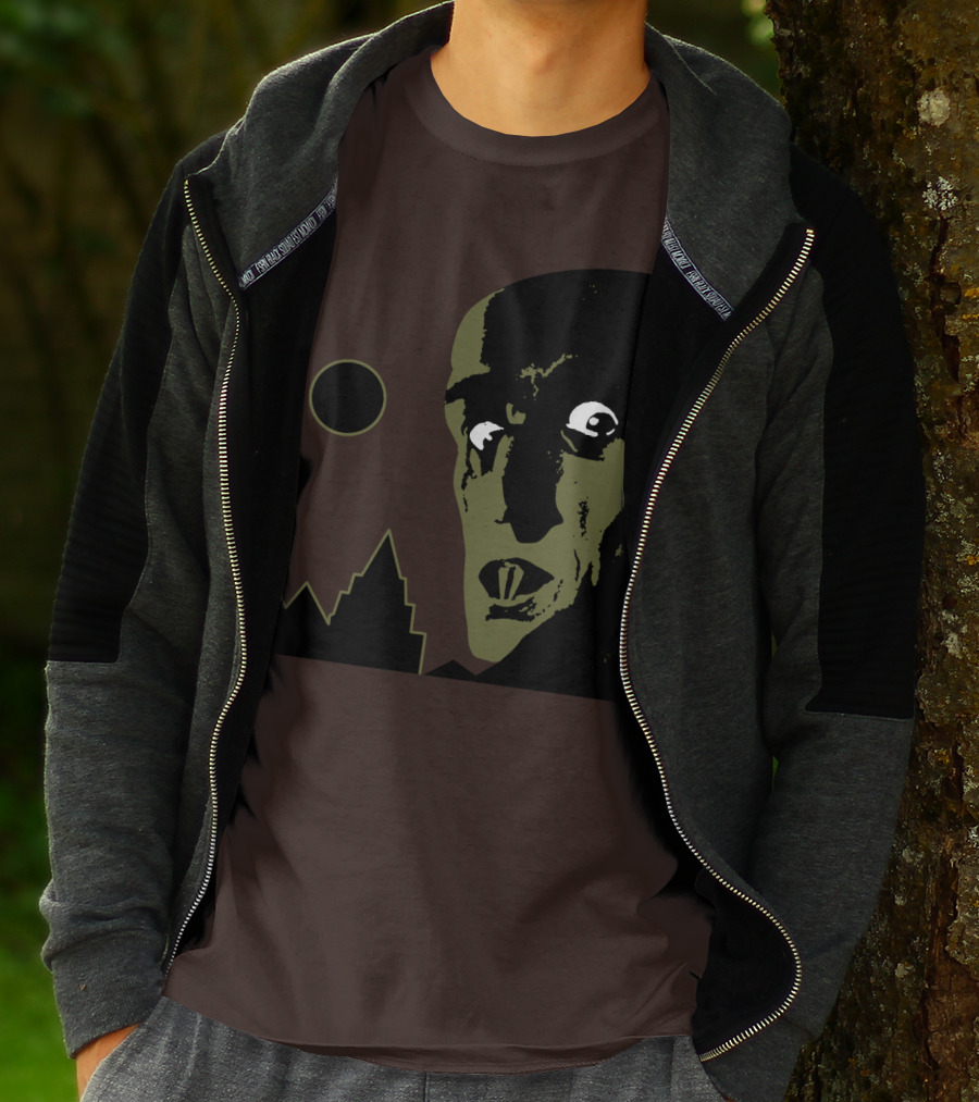 Nosferatu The Vampyre 1979 Iconic Horror Vampire Portrait With Castle And Moon T-Shirt