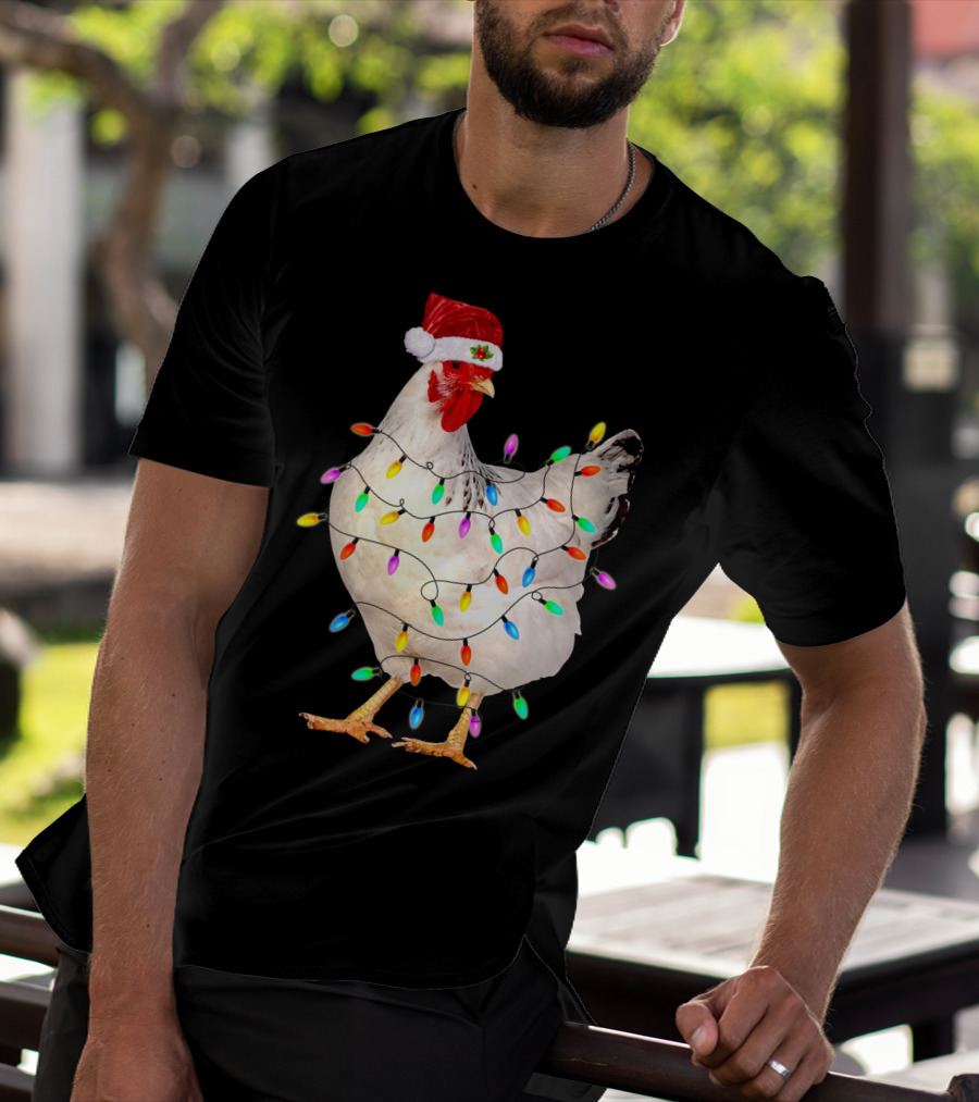 CHICKEN LIGHT CHRISTMAS SANTA HAT STRING LIGHTS T-Shirt