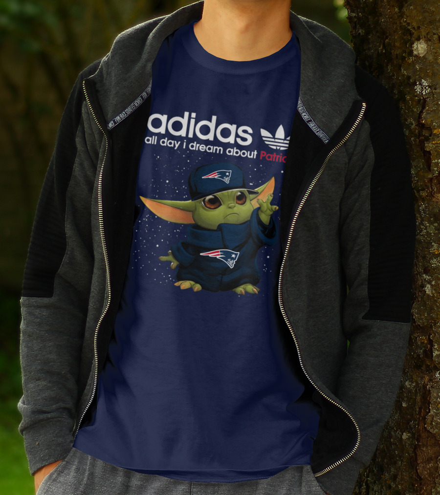 All Day I Dream About Patriots Yoda T-Shirt