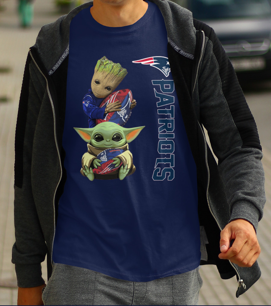 Patriots Groot And Baby Yoda With New England Football T-Shirt
