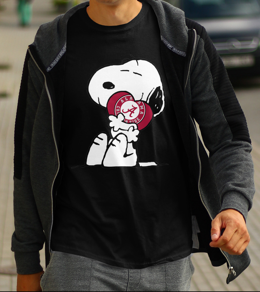 Alabama Crimson Tide Snoopy Hugging Heart T-Shirt