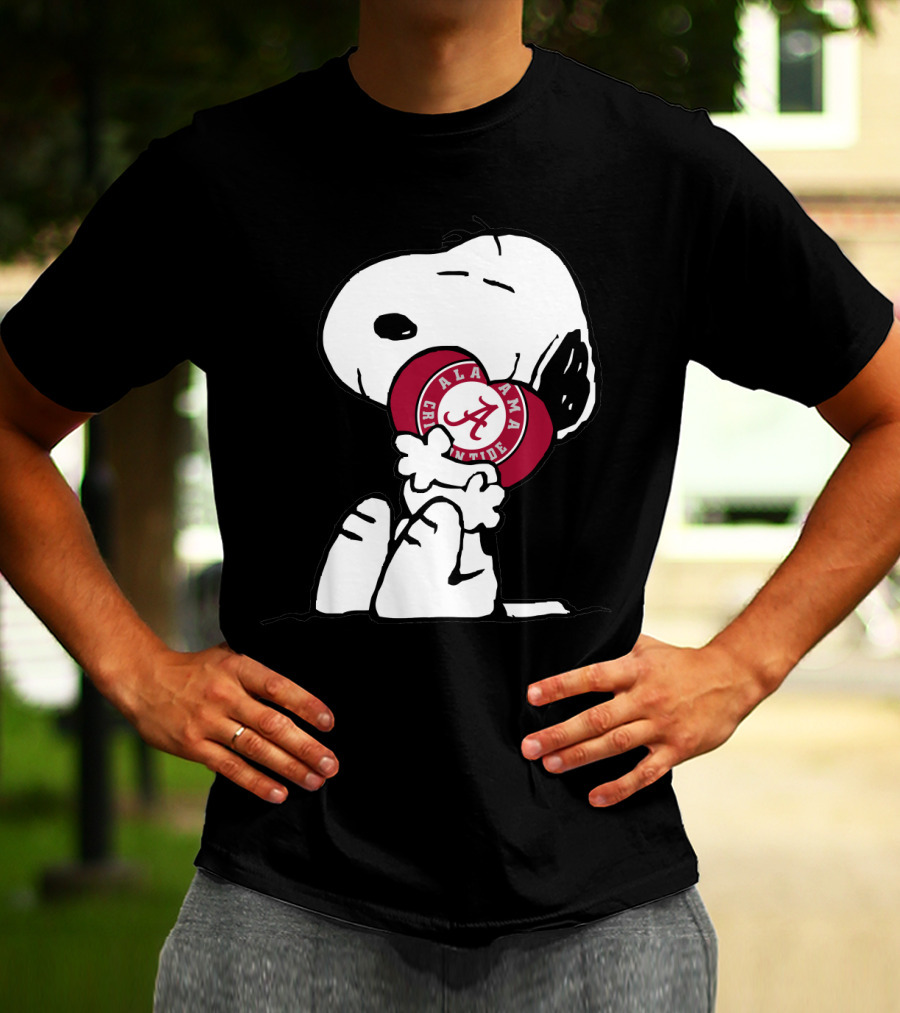 Alabama Crimson Tide Snoopy Hugging Heart T-Shirt
