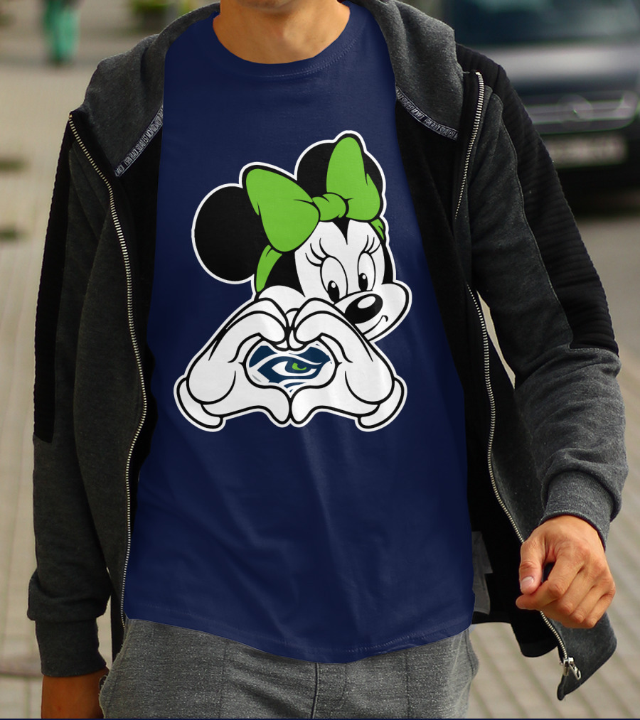 Minnie Mouse Heart Hands Seattle Seahawks T-Shirt