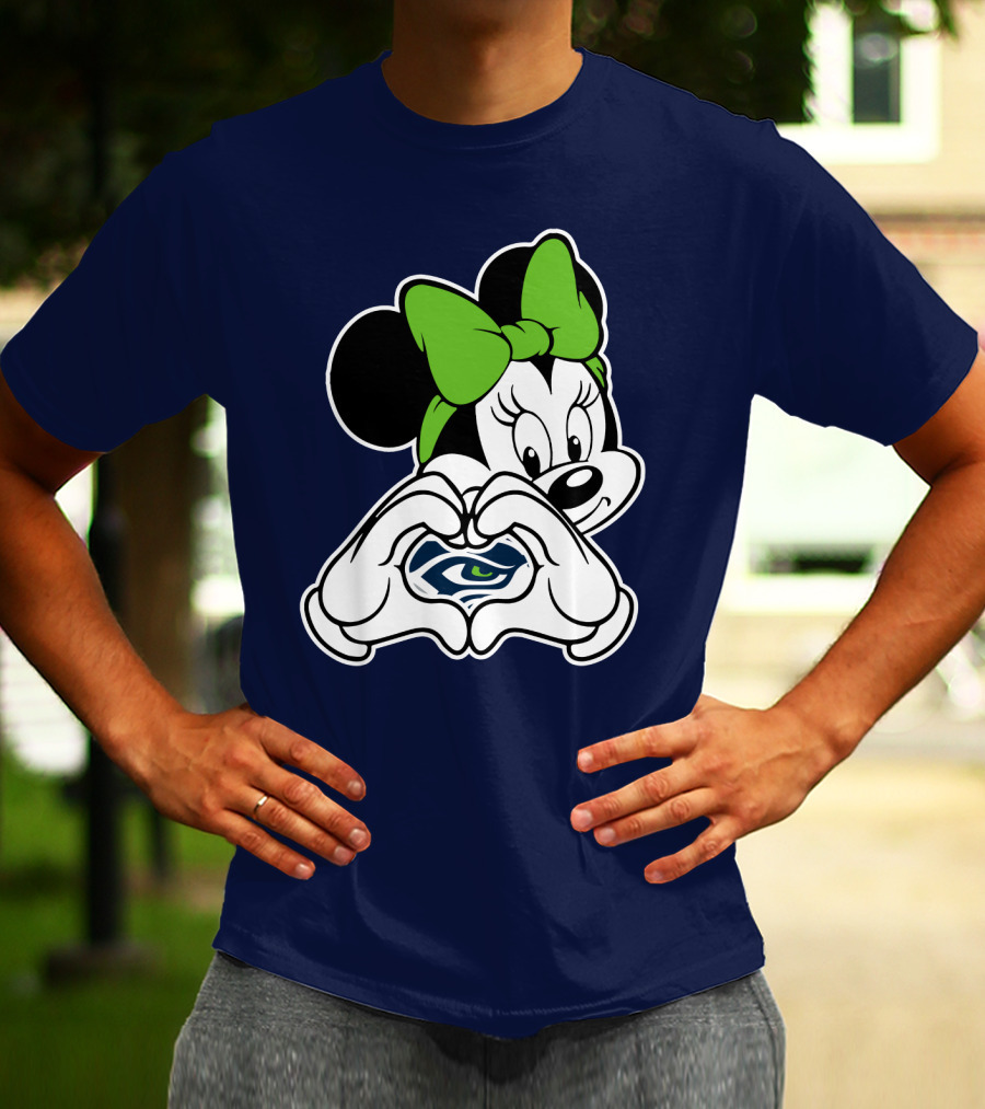 Minnie Mouse Heart Hands Seattle Seahawks T-Shirt