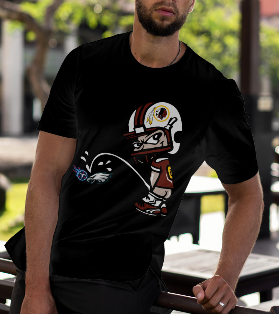 Washington Redskins Football Rivalry Titans Eagles Helmet T-Shirt