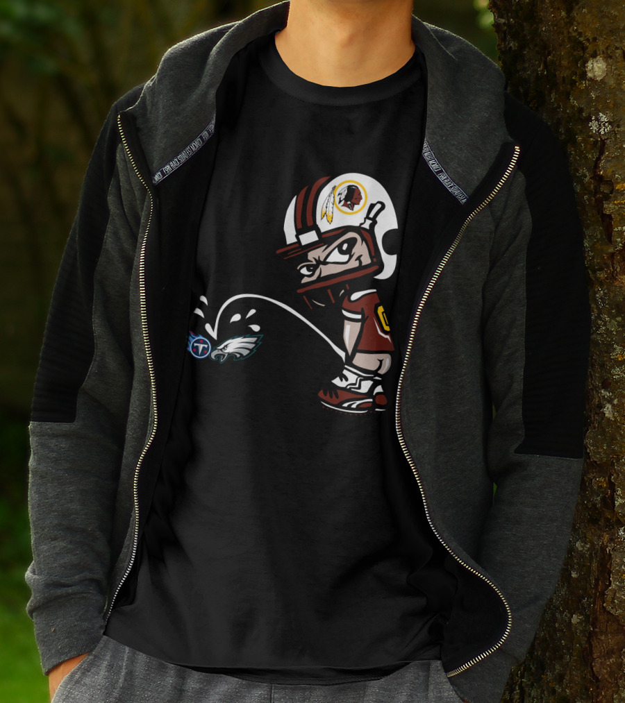 Washington Redskins Football Rivalry Titans Eagles Helmet T-Shirt