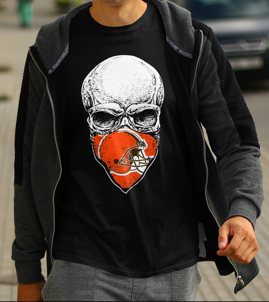 Cleveland Browns Skull With Helmet T-Shirt