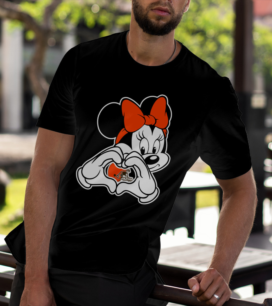 Cleveland Browns Minnie Mouse Heart Hands Football Helmet T-Shirt