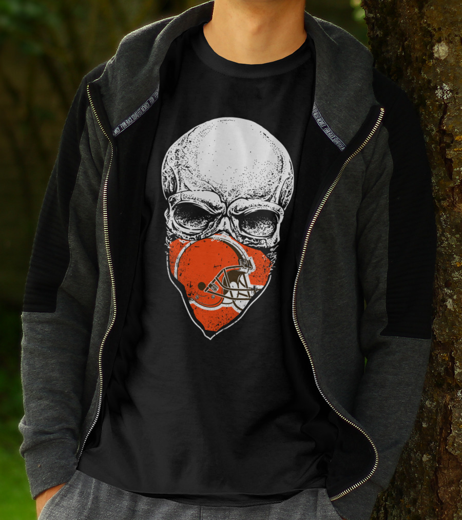 Cleveland Browns Skull Helmet Fan Gear T-Shirt