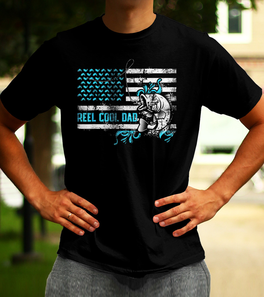 Reel Cool Dad Fishing Funny Fisherman With Fish And American Flag T-Shirt