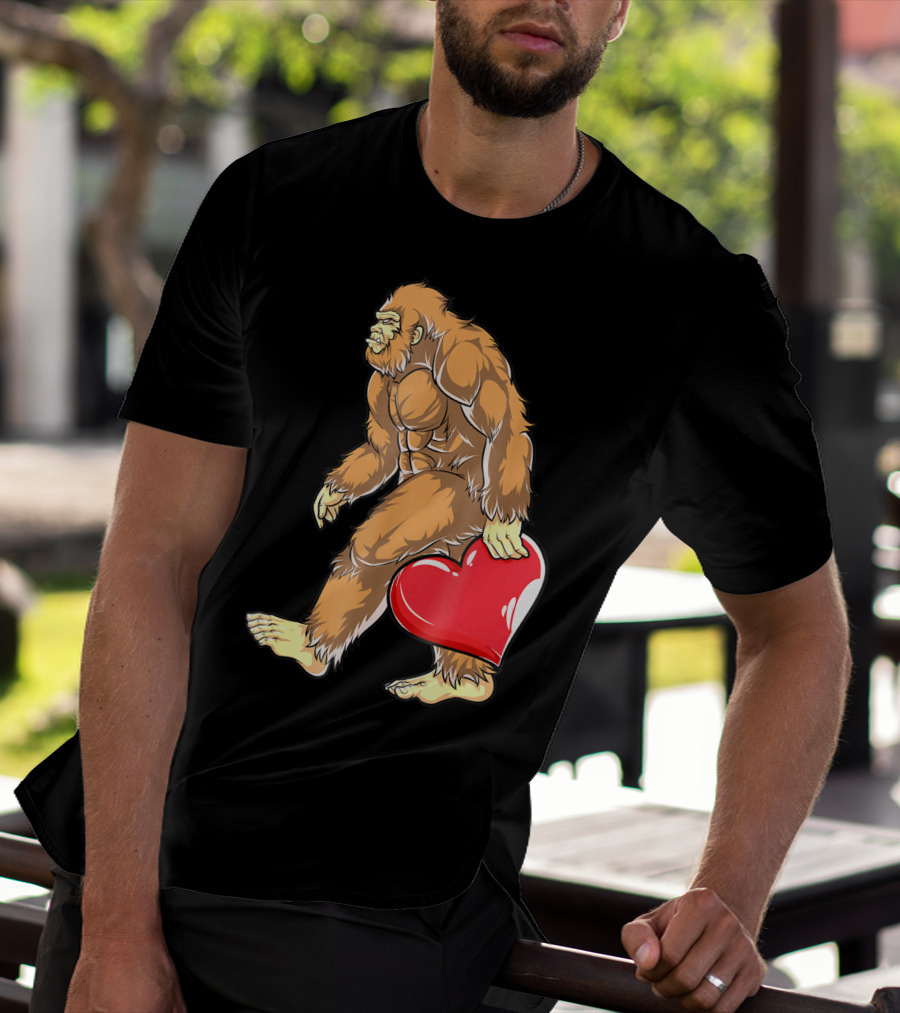 Valentine's Day Bigfoot Holding Heart Sasquatch Love For Men T-Shirt