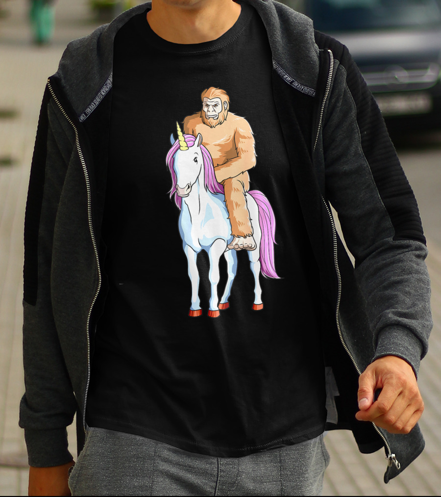 Bigfoot Sasquatch Riding Unicorn Mythical Creature Adventure T-Shirt