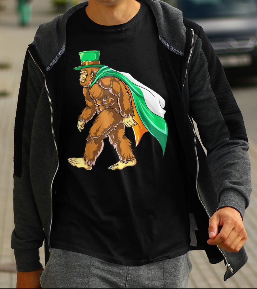 Bigfoot St Patricks Day Boys Leprechaun Irish Flag Sasquatch T-Shirt