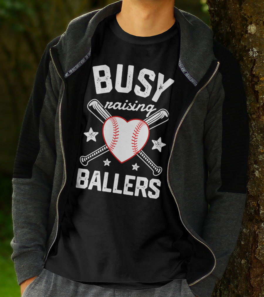 Busy Raising Ballers Heart Baseball And Bats With Stars T-Shirt