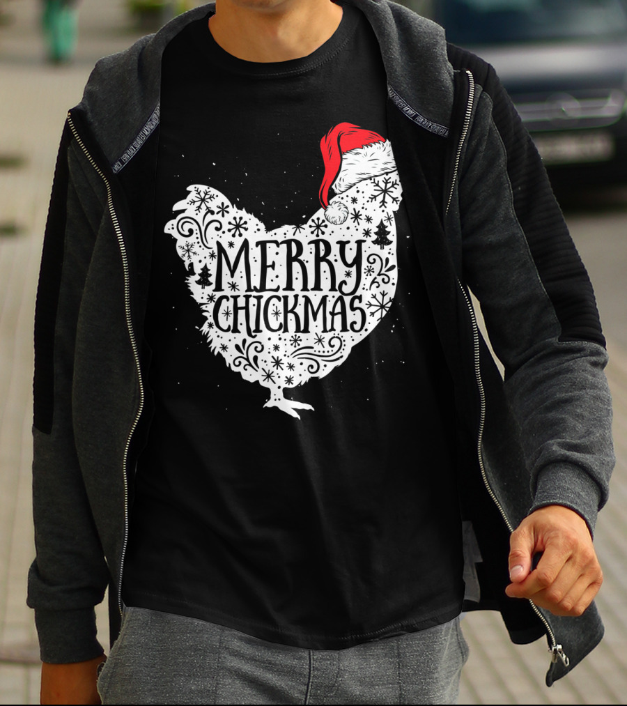 Merry Chickmas Chicken With Santa Claus Hat T-Shirt