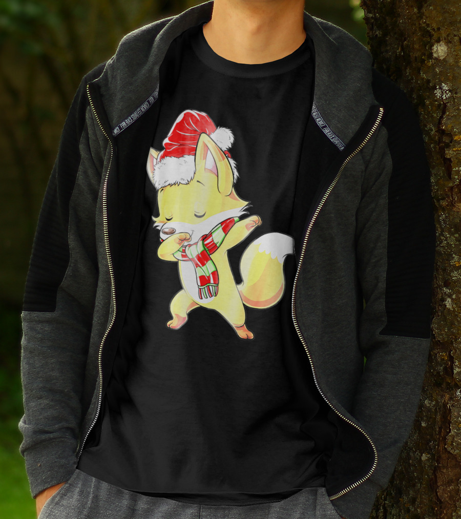 Christmas Fox Dabbing In Santa Hat And Scarf T-Shirt