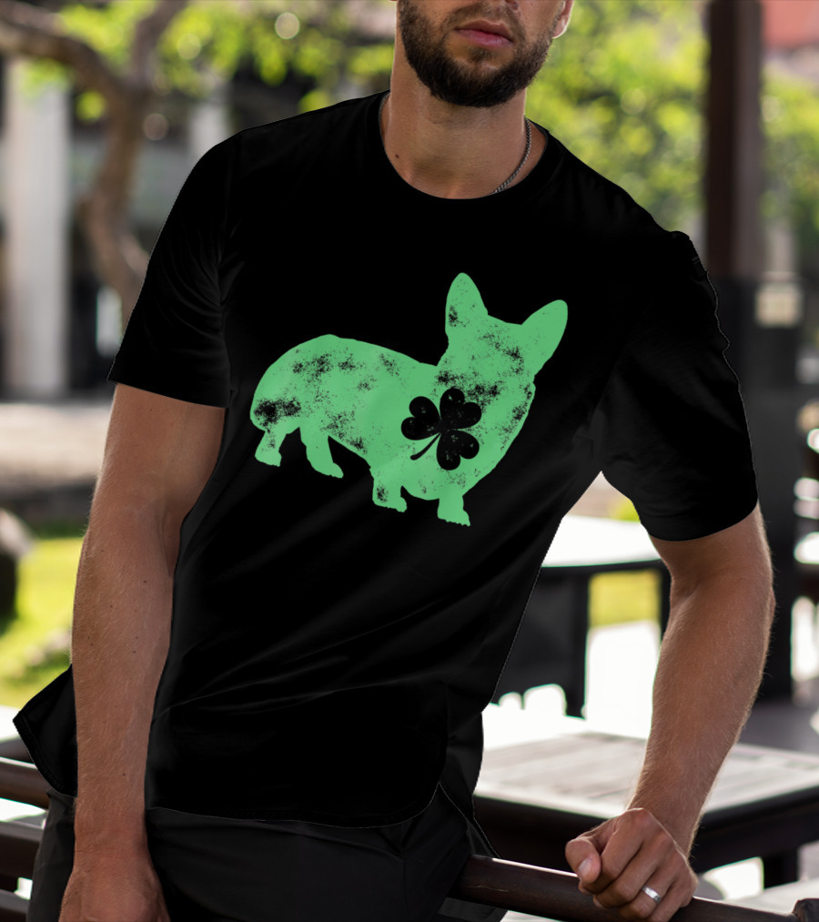 Corgi Shamrock Dog Lover St Patricks Day T-Shirt
