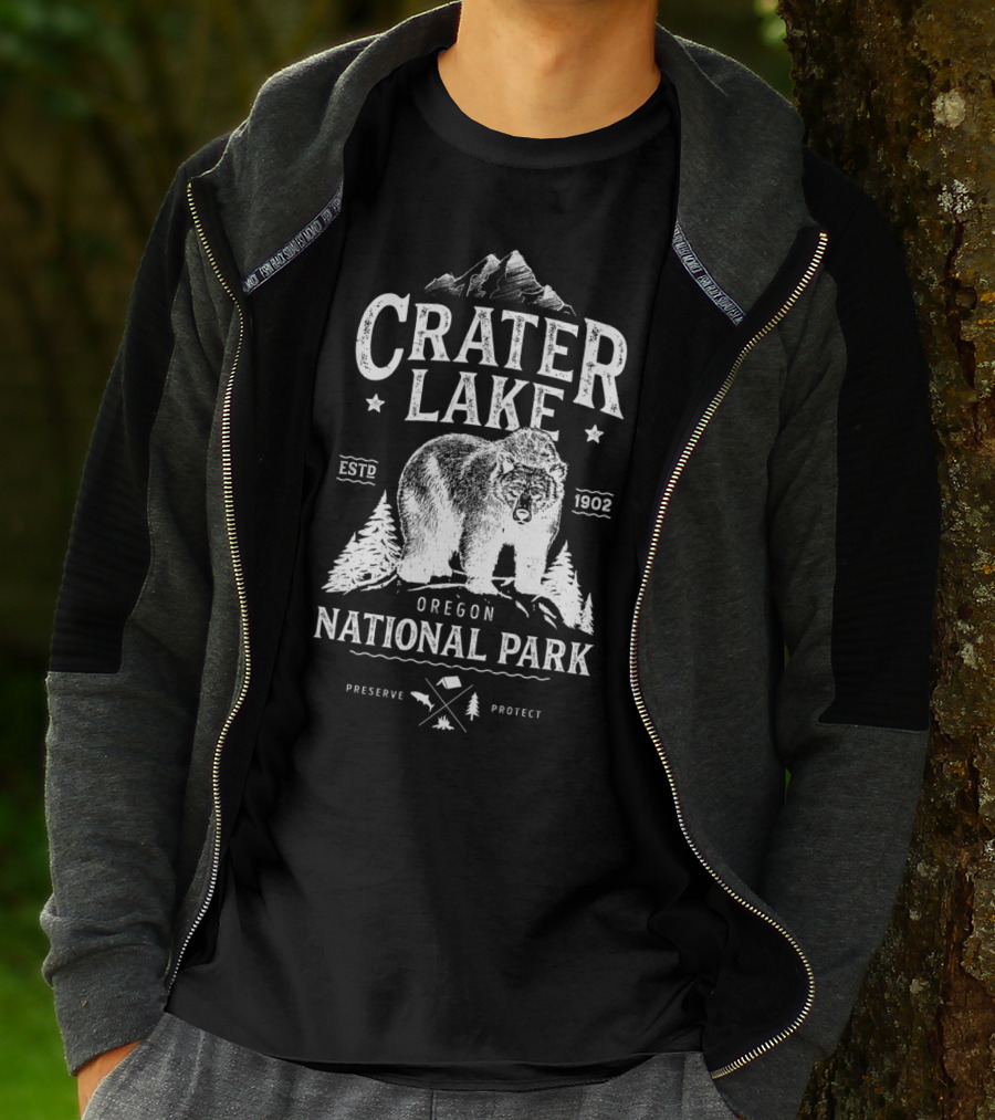 Crater Lake National Park Oregon Bear Preserve Protect Estd 1902 T-Shirt