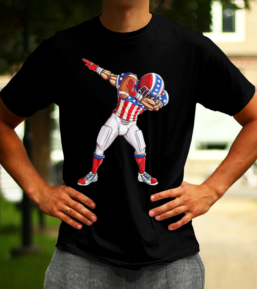 Dabbing Football Player American Flag Fourth Of July USA Merica Men T-Shirt