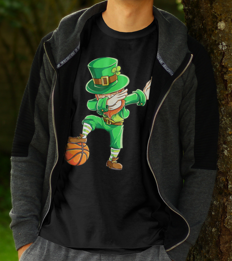 Dabbing Leprechaun On Basketball St. Patrick's Day Fun T-Shirt