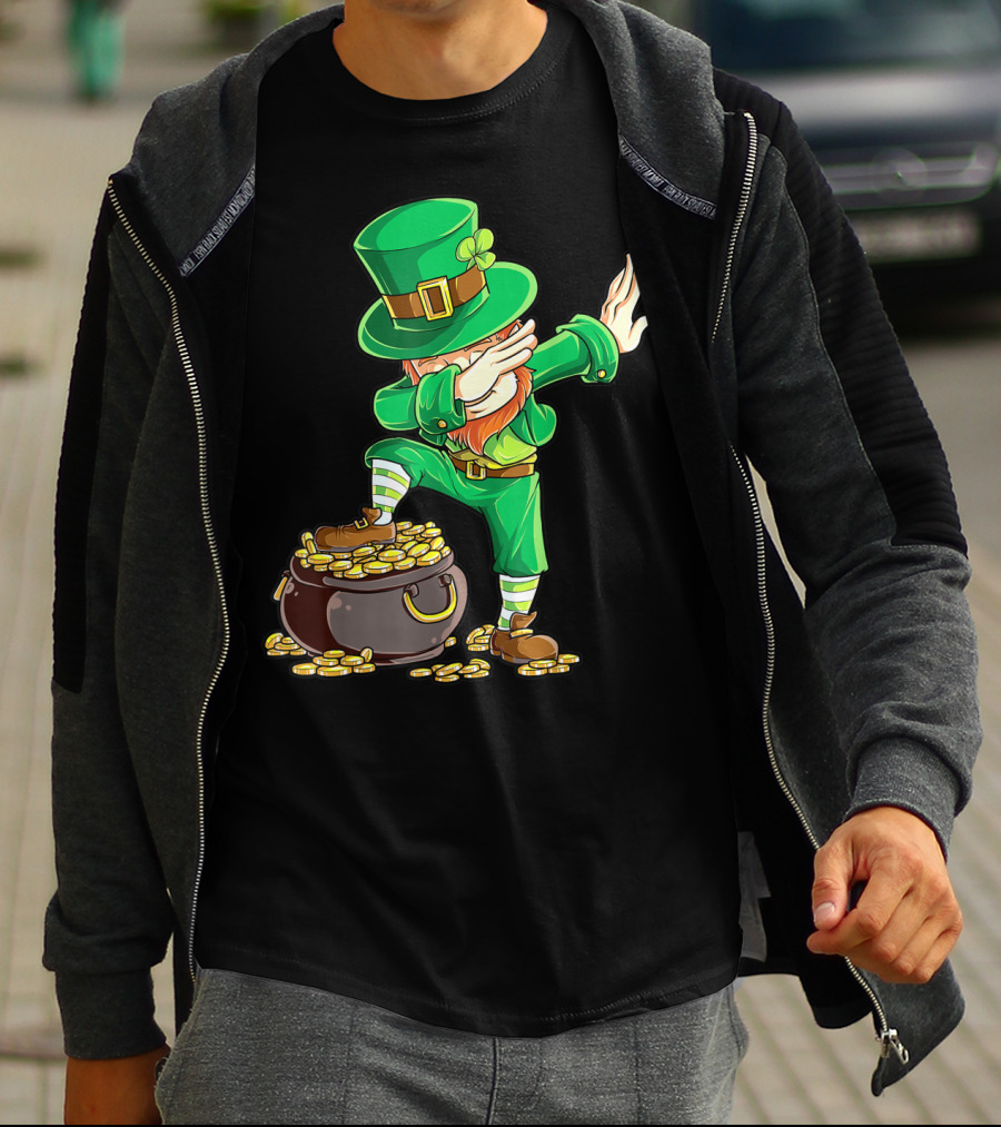 Dabbing Leprechaun Pot Of Gold St Patricks Day T-Shirt
