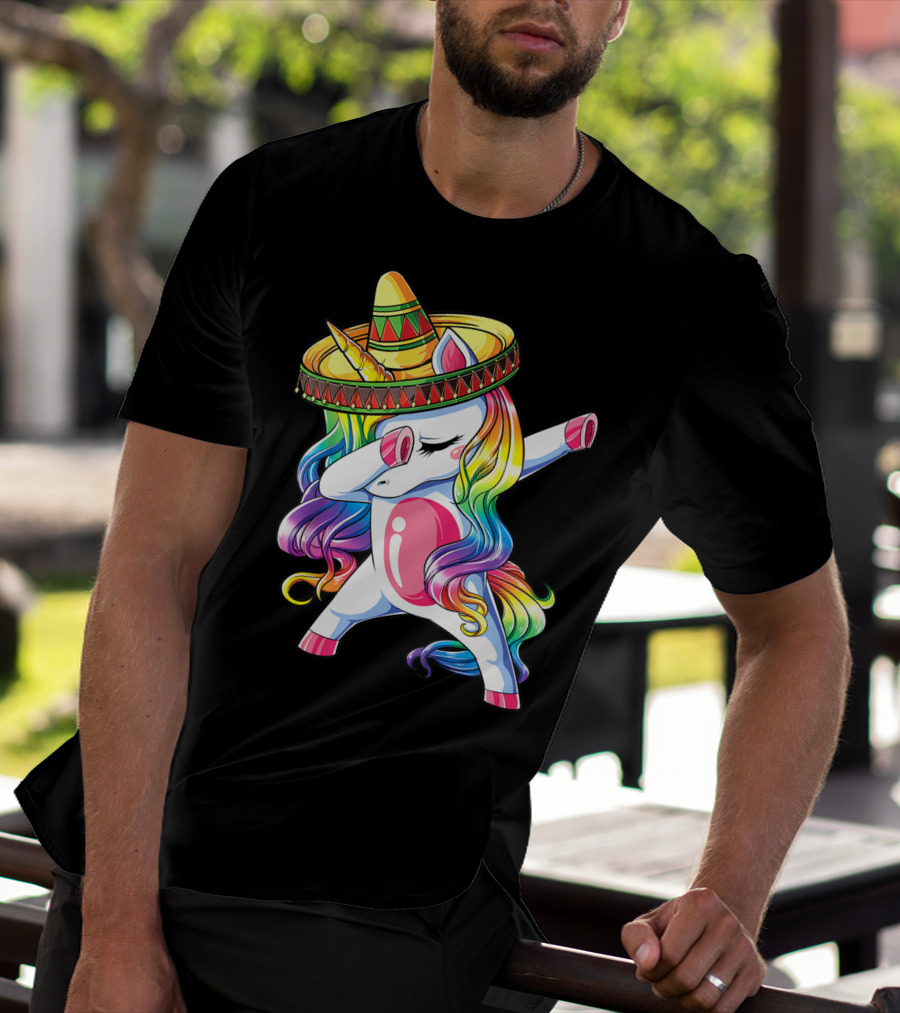 Funny Dabbing Unicorn Rainbow Sombrero Cinco De Mayo Women T-Shirt