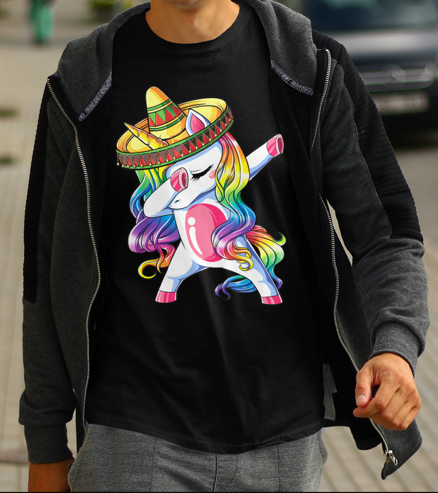 Funny Dabbing Unicorn Rainbow Sombrero Cinco De Mayo Women T-Shirt