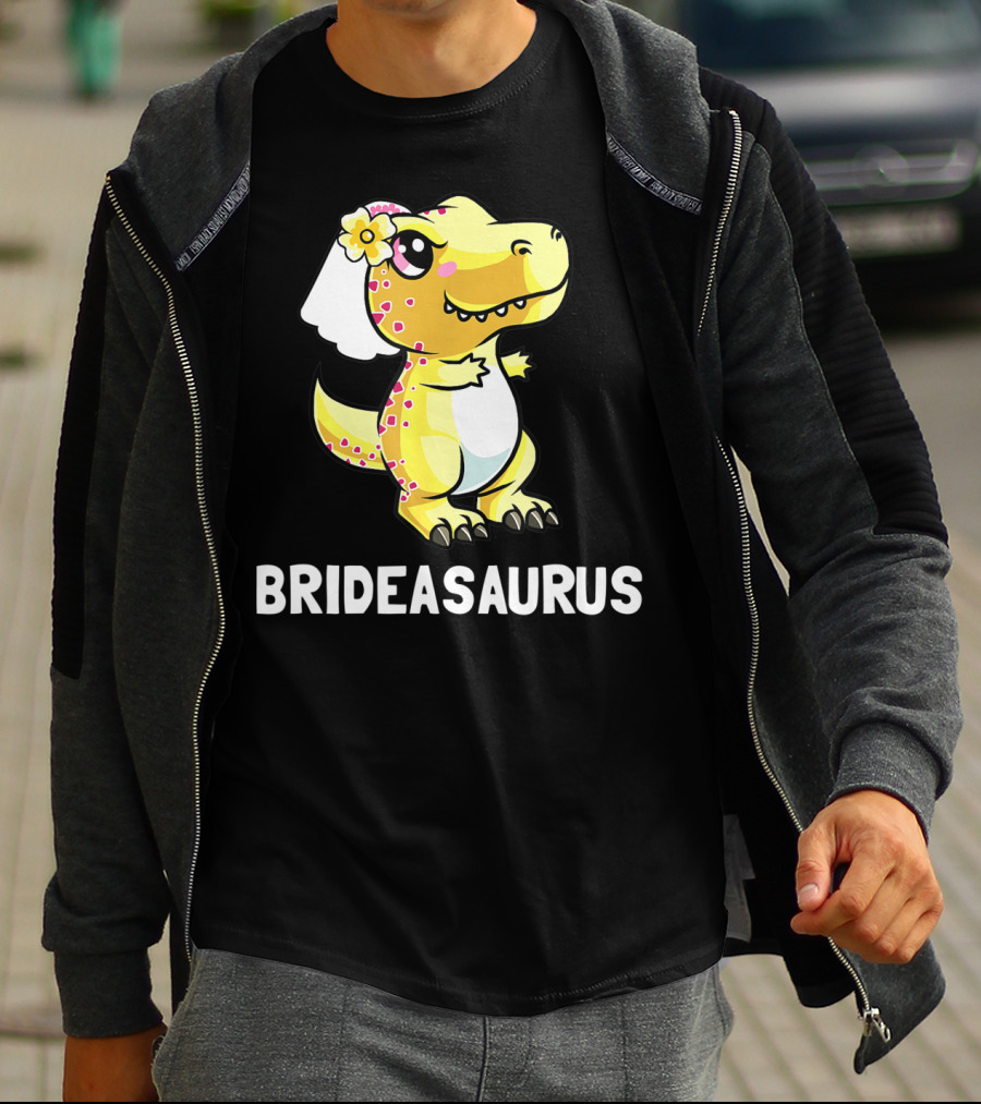 Bridesaurus Dinosaur Wedding Bride In Veil T-Shirt