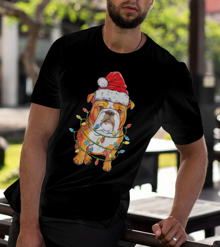 English Bulldog Santa Hat Wrapped In Christmas Lights Holiday Festive Fun T-Shirt