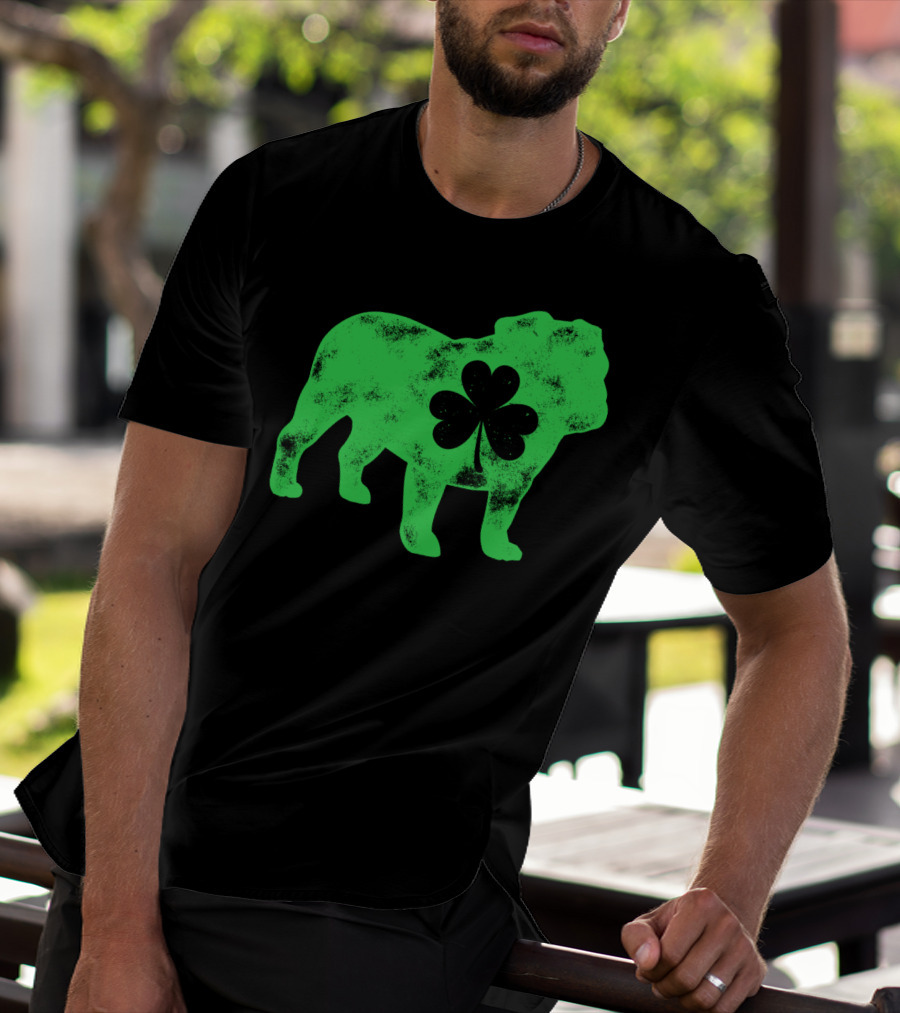 English Bulldog Shamrock St Patricks Day Men Dog T-Shirt