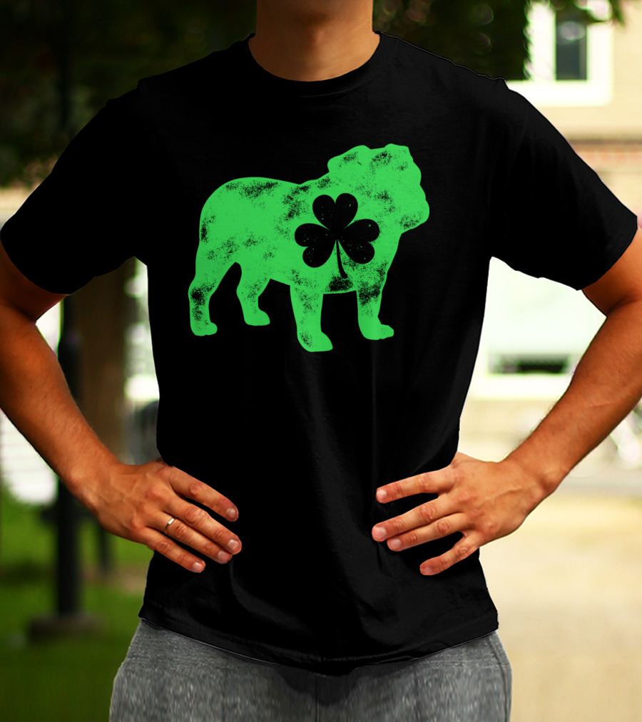 English Bulldog Shamrock St Patricks Day Men Dog T-Shirt
