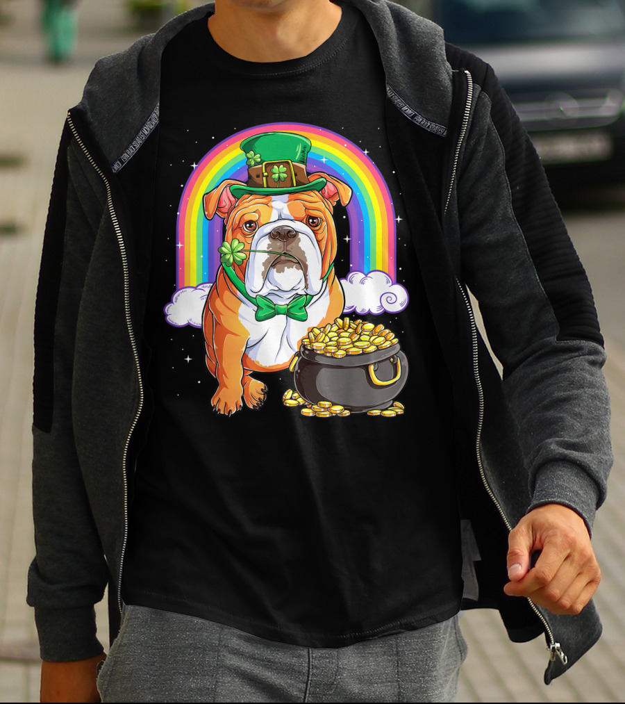 English Bulldog Leprechaun St Patricks Day Rainbow Gold Pot T-Shirt